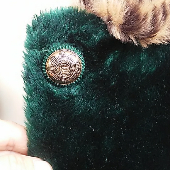 Emerald green, leopard print winter coat, size 12 - Picture 5 of 6